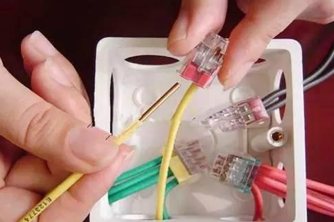 电线接线缠绕方法有哪些?导线的连接方法教程(图解)(图5) 电线接线缠绕方法有哪些?导线的连接方法教程(图解)(图5)